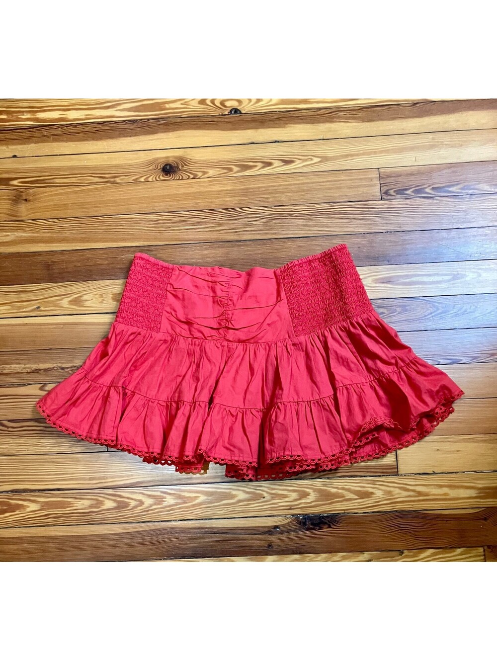 Maeve Anthropologie Red Smocked Ruffle Mini Skirt Scalloped Hem Coquette L